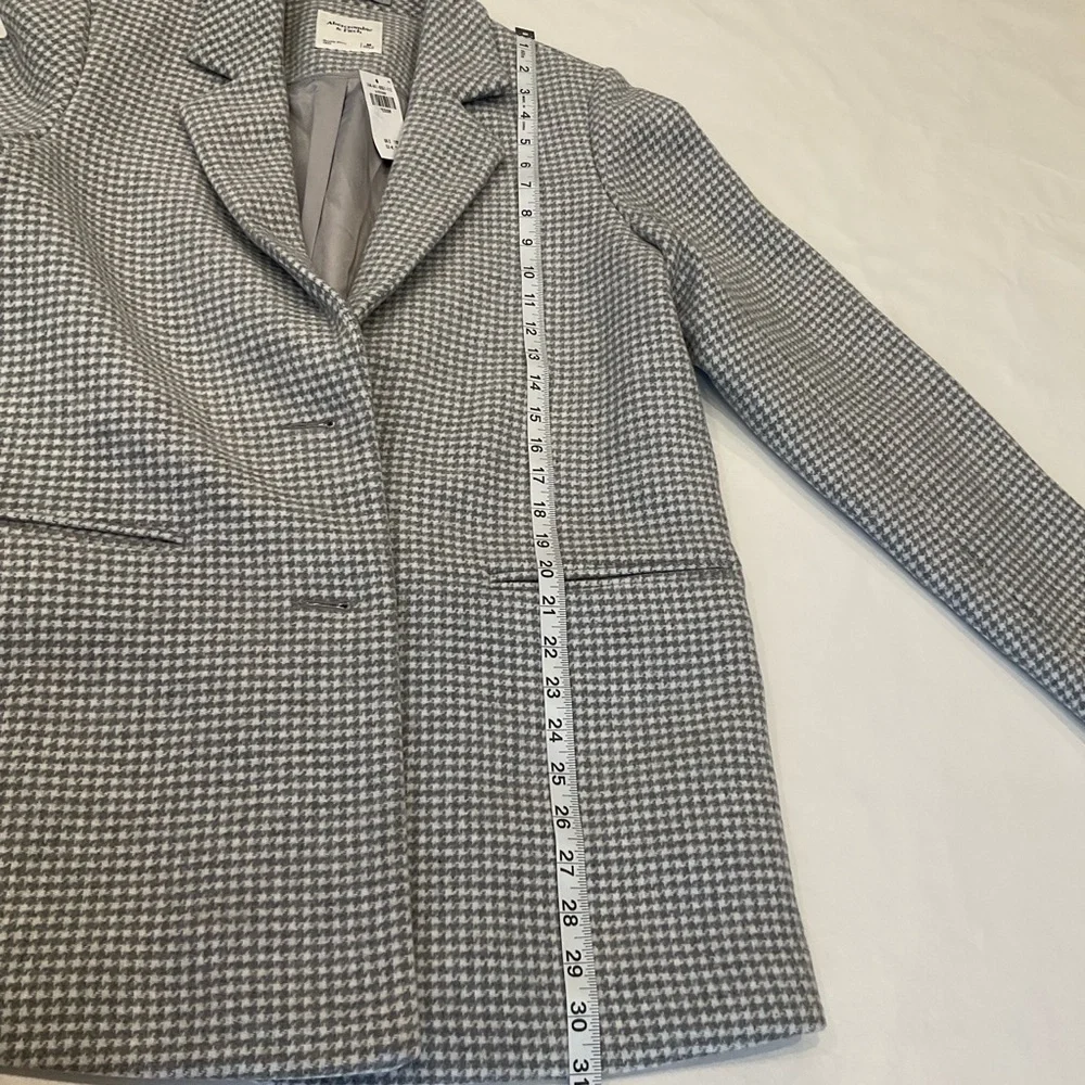 NWT Abercrombie & Fitch Wool Blend Houndstooth Tailored Top Coat in Grey Medium